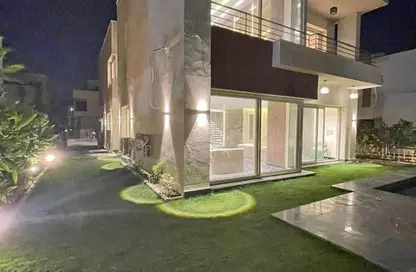 Villa - 4 Bedrooms - 4 Bathrooms for sale in The Crown - Cairo Alexandria Desert Road - 6 October City - Giza