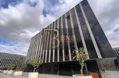 Office Space - Studio - 2 Bathrooms for rent in Eastown - 5th Settlement Compounds - The 5th Settlement - New Cairo City - Cairo