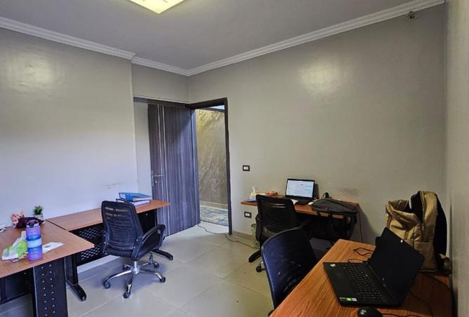 8110848 - Property Image 2