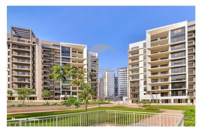 Apartment - 2 Bedrooms - 2 Bathrooms for sale in Park Side Residence - Zed Towers - Sheikh Zayed Compounds - Sheikh Zayed City - Giza