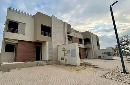 فيلا - 3 غرف نوم - 2 حمامات للبيع في ذا كراون - طريق مصر اسكندرية الصحراوي - مدينة 6 أكتوبر - الجيزة