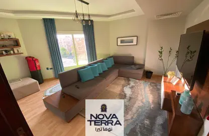 Apartment - 3 Bedrooms - 2 Bathrooms for rent in 8th District - Sheikh Zayed City - Giza