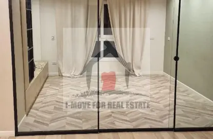Penthouse - 4 Bedrooms - 3 Bathrooms for sale in Zayed Regency - Sheikh Zayed Compounds - Sheikh Zayed City - Giza