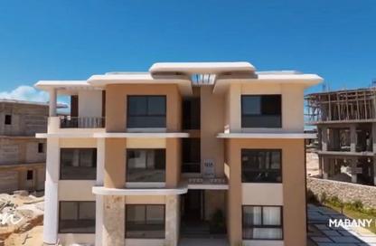 Chalet - 2 Bedrooms - 2 Bathrooms for sale in Koun - Ras Al Hekma - North Coast