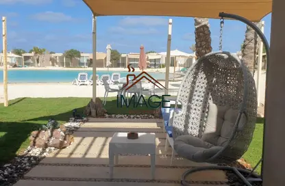 كبينه - غرفة نوم - 1 حمام للبيع في هاسييندا باي - سيدي عبد الرحمن - الساحل الشمالي