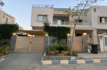 Twin House - 3 Bedrooms - 3 Bathrooms for sale in El Koronfel - The 5th Settlement - New Cairo City - Cairo