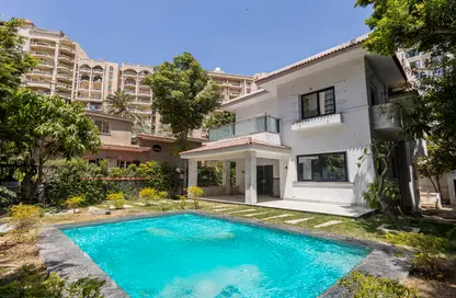 iVilla - 7+ Bedrooms - 4 Bathrooms for sale in Smouha - Hay Sharq - Alexandria