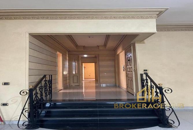 8247920 - Property Image 3