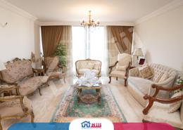 شقة - 3 غرف نوم - 2 حمامات for للبيع in شارع ابو قير - سبورتنج - حي شرق - الاسكندرية