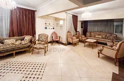 Apartment - 5 Bedrooms - 2 Bathrooms for sale in Smouha - Hay Sharq - Alexandria