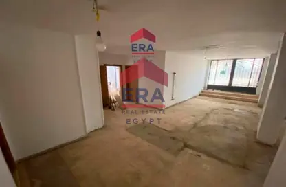 Whole Building - 1 Bedroom - 2 Bathrooms for sale in Al Laselky St. - El Laselky - New Maadi - Hay El Maadi - Cairo