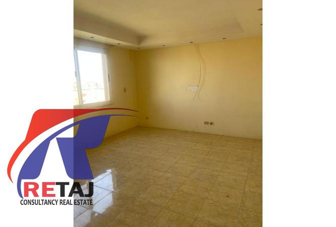 8478743 - Property Image 2