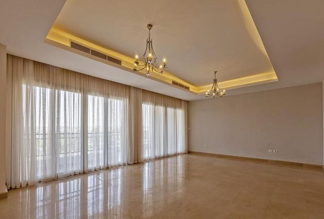 8218439 - Property Image 2