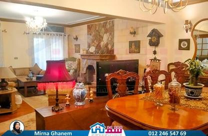 شقة - 3 غرف نوم - 2 حمامات للبيع في شارع رشدي - رشدي - حي شرق - الاسكندرية