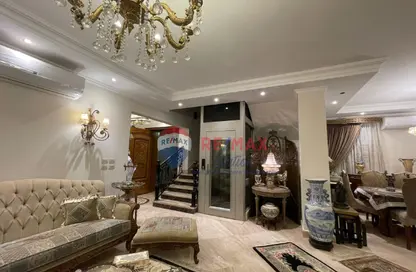 منزل مزدوج - 5 غرف نوم - 5 حمامات للبيع في فيليت - كمبوندات التجمع الخامس - التجمع الخامس - مدينة القاهرة الجديدة - القاهرة