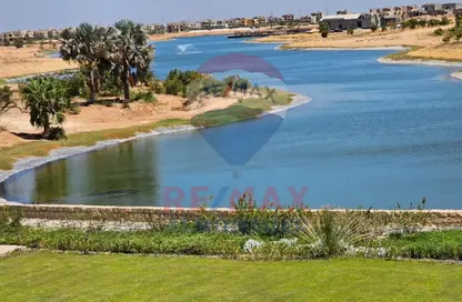 تاون هاوس - 4 غرف نوم - 4 حمامات للبيع في ايفي - طريق مصر اسكندرية الصحراوي - الجيزة