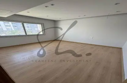 Apartment - 3 Bedrooms - 2 Bathrooms for sale in Hyde Park - 5th Settlement Compounds - The 5th Settlement - New Cairo City - Cairo