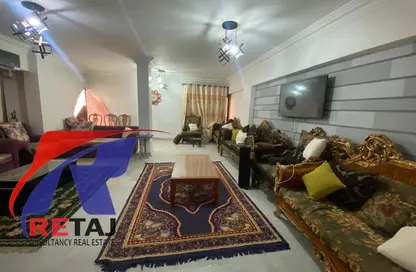 Apartment - 3 Bedrooms - 2 Bathrooms for sale in Hassan Ma'moon St. - 6th Zone - Nasr City - Cairo