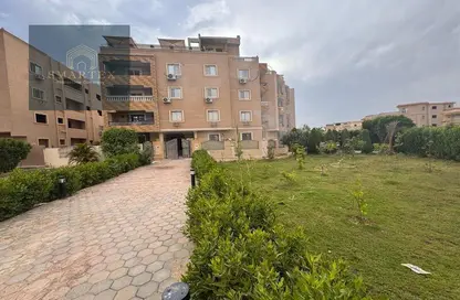 Apartment - 3 Bedrooms - 3 Bathrooms for sale in 1st Neighborhood - 8th Area - Shorouk City - Cairo