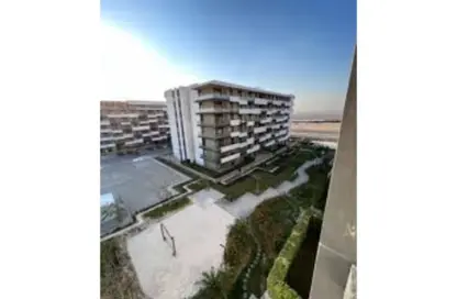 Apartment - 3 Bedrooms - 3 Bathrooms for sale in Al Burouj Compound - El Shorouk Compounds - Shorouk City - Cairo