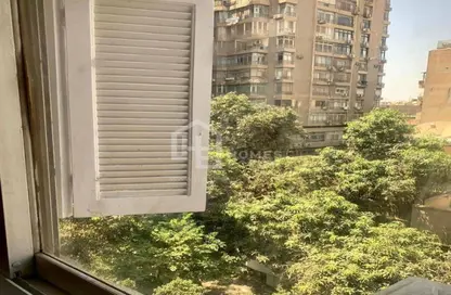 Apartment - 2 Bedrooms - 1 Bathroom for rent in Al Mansour Mohamed St. - Zamalek - Cairo