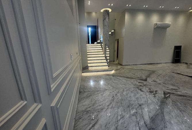 8544896 - صورة العقار 2