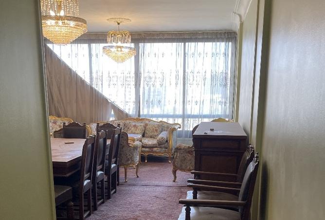 8090689 - Property Image 3