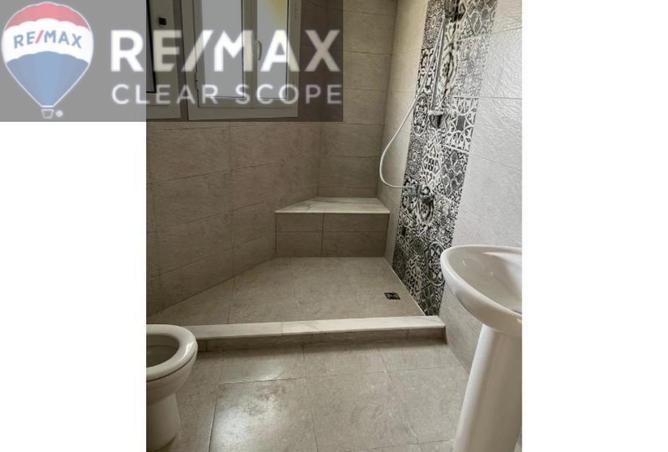 8309742 - Property Image 2