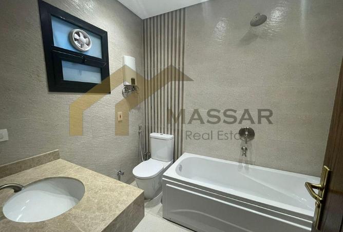 8240942 - صورة العقار 3