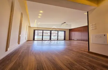 Apartment - 2 Bedrooms - 2 Bathrooms for sale in Madinaty - Cairo