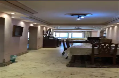 Apartment - 2 Bedrooms - 2 Bathrooms for sale in Al Mesaha St. - Dokki - Giza