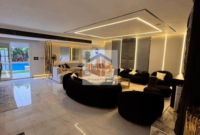 8369439 - Property Image 3