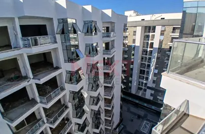 شقة - 3 غرف نوم - 2 حمامات للايجار في جراند فيو - سموحة - حي شرق - الاسكندرية