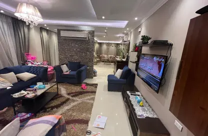 شقة - 3 غرف نوم - 2 حمامات للبيع في تاج سلطان - الطريق الدائري - القاهرة