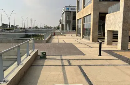 معرض - استوديو - 4 حمامات للايجار في سوديك ويست - كمبوندات الشيخ زايد - الشيخ زايد - الجيزة