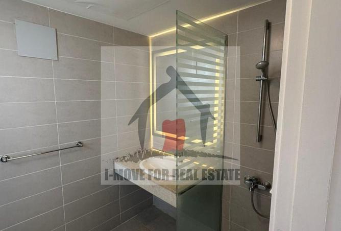 8049445 - Property Image 3