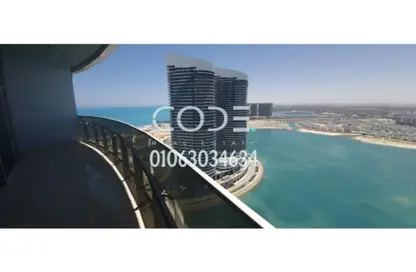 Apartment - 2 Bedrooms - 1 Bathroom for sale in North Edge Towers - New Alamein City - Al Alamein - North Coast