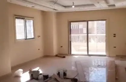 شقة - 3 غرف نوم - 2 حمامات للبيع في شارع المهندس ايهاب عزت - المنطقة التاسعة - مدينة نصر - القاهرة