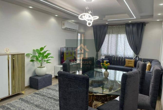 8406194 - Property Image 2