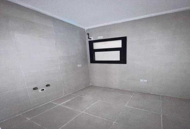 8102640 - Property Image 3
