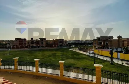 فيلا - 4 غرف نوم - 5 حمامات للبيع في الشروق سبرنجز - كمبوندات الشروق - مدينة الشروق - القاهرة