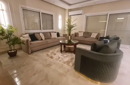 Townhouse - 5 Bedrooms - 4 Bathrooms for rent in Hyde Park - New Cairo City - Cairo