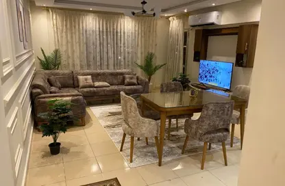 Apartment - 2 Bedrooms - 1 Bathroom for rent in El Rehab Extension - Al Rehab - New Cairo City - Cairo