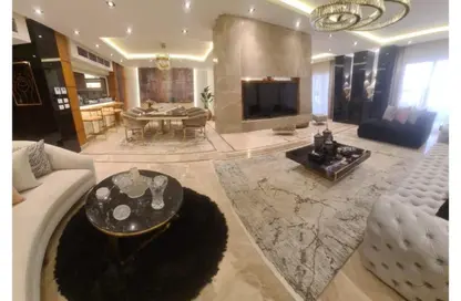 Apartment - 3 Bedrooms - 3 Bathrooms for sale in Emad Al Din Kamel St. - 1st Zone - Nasr City - Cairo