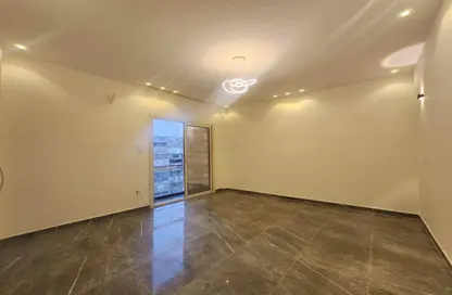 Apartment - 3 Bedrooms - 3 Bathrooms for sale in Wissa Wassef  St. - Giza District - Ganoub El Giza - Giza
