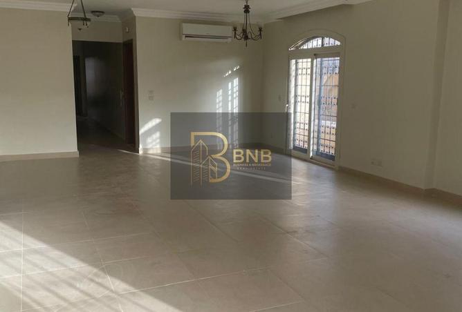 8293905 - Property Image 2