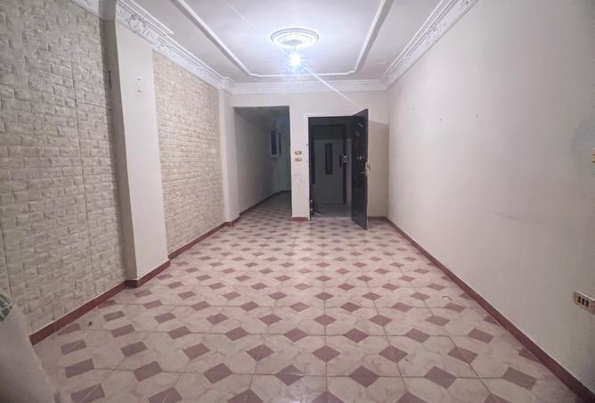 8369940 - Property Main Image