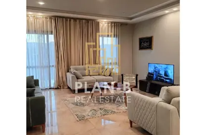 شقة - 2 غرف نوم - 3 حمامات للايجار في ذا كورت ياردز - كمبوندات الشيخ زايد - الشيخ زايد - الجيزة
