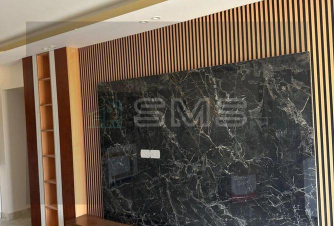 8160842 - Property Image 2