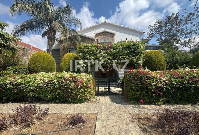 8335000 - Property Main Image